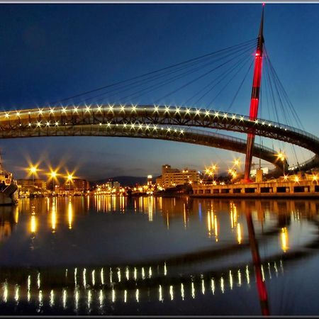 Mira Apartment Pescara Bagian luar foto