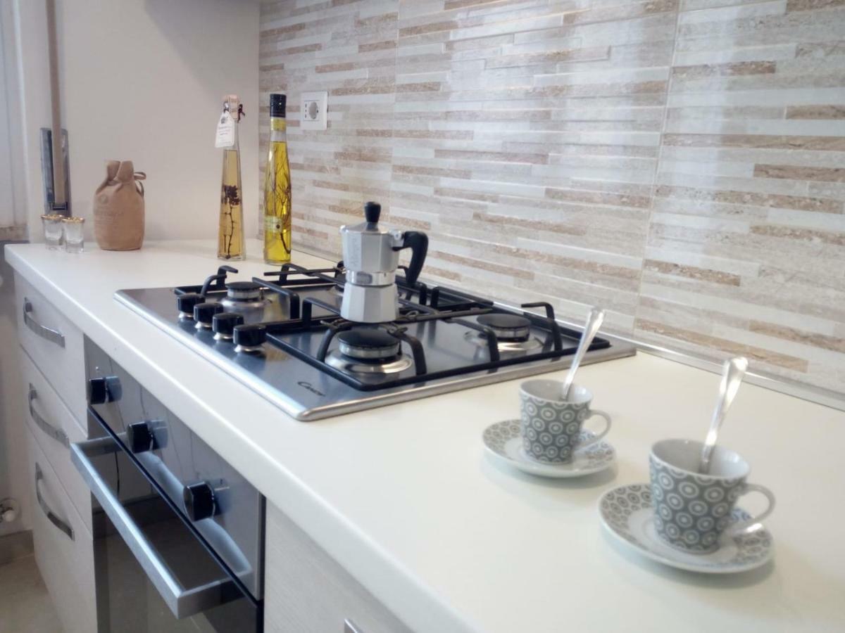 Mira Apartment Pescara Bagian luar foto