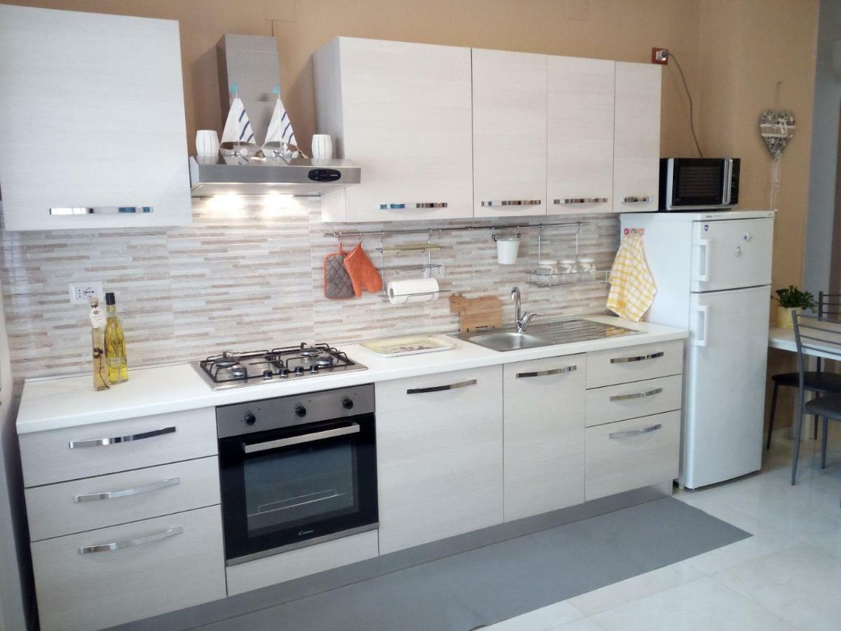 Mira Apartment Pescara Bagian luar foto