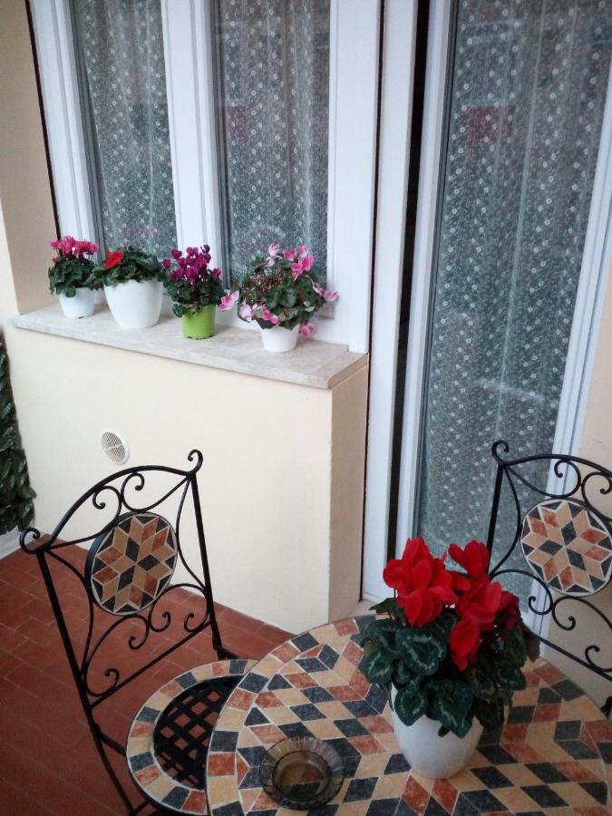 Mira Apartment Pescara Bagian luar foto